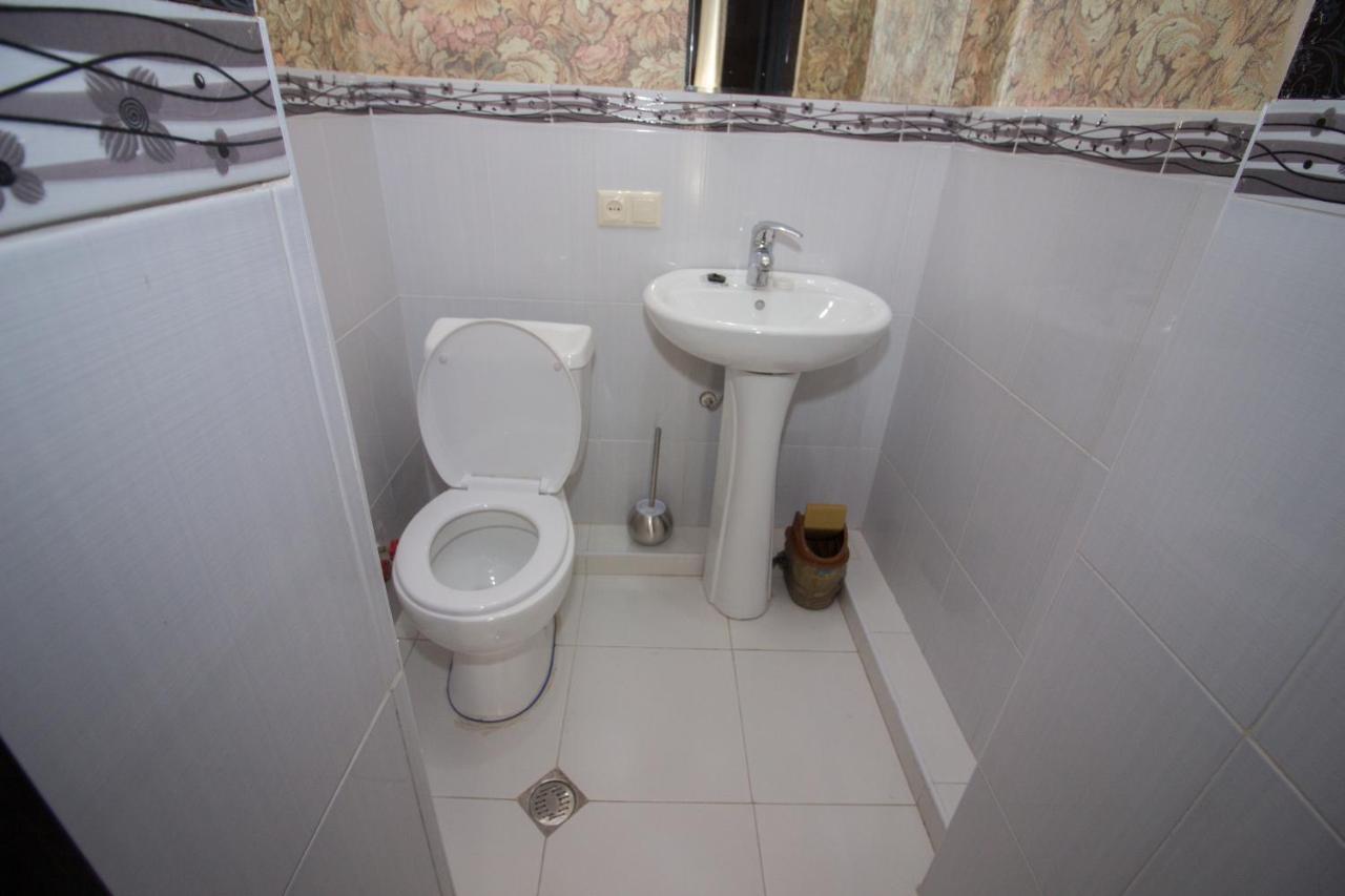 Отель Tbili House Тбилиси Экстерьер фото