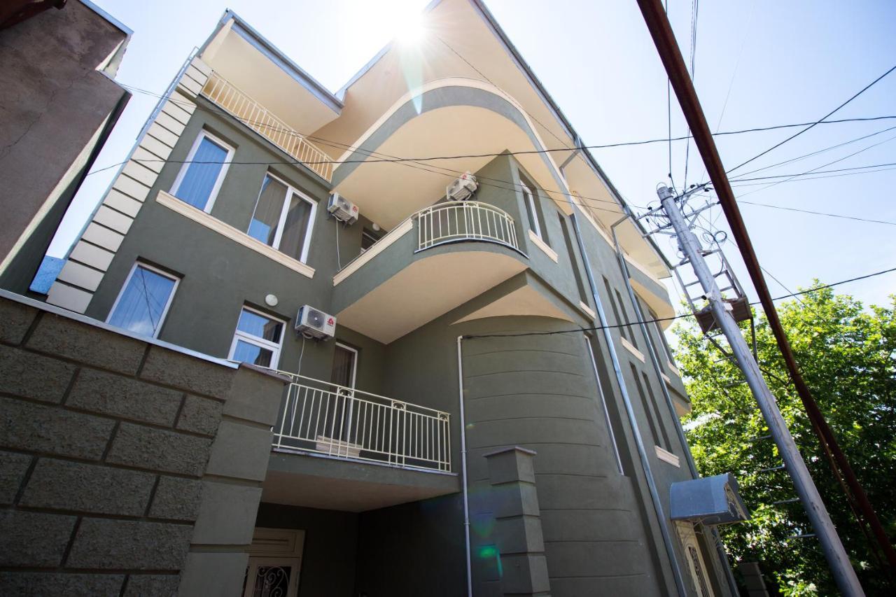Отель Tbili House Тбилиси Экстерьер фото